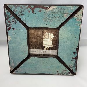 Sicura Easel Picture Frame